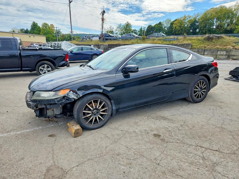 70850996 :رقم المزاد ، 1HGCT1B82DA013511 vin ، 2013 Honda Accord مزاد بيع