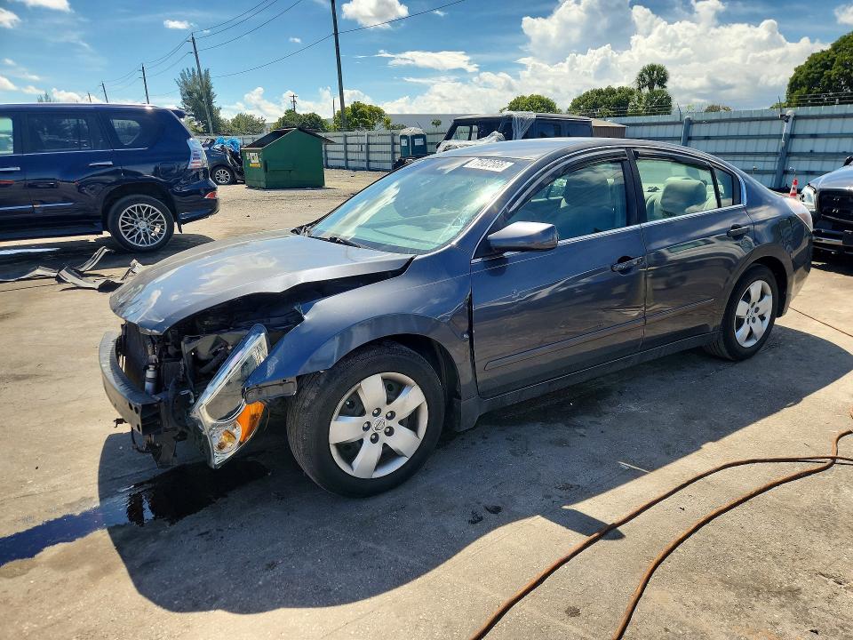 2007 Nissan Altima მანქანა იყიდება აუქციონზე, vin: 1N4AL21E57C154946, აუქციონის ნომერი: 71932566