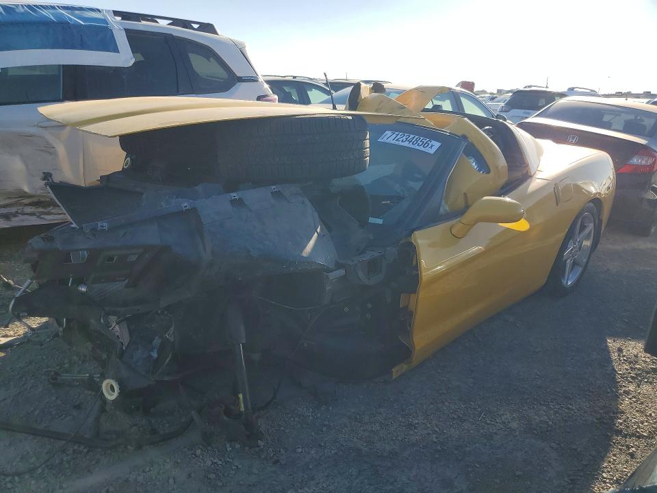 2005 Chevrolet Corvette მანქანა იყიდება აუქციონზე, vin: 1G1YY24UX55113011, აუქციონის ნომერი: 71234856