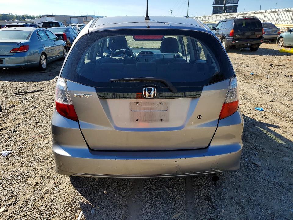 Продажа на аукционе авто 2009 Honda Fit, vin: JHMGE88279S025000, номер лота: 70478526