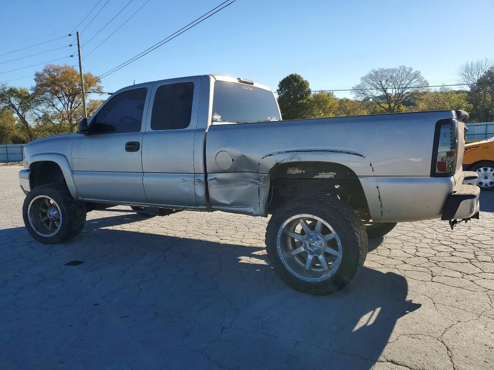71795806 :رقم المزاد ، 2GCEK19T441194108 vin ، 2004 Chevrolet Silverado مزاد بيع
