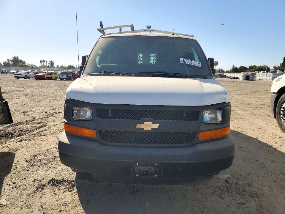Продаж на аукціоні авто 2015 Chevrolet Express G2500, vin: 1GCWGFCF4F1229468, номер лоту: 70664606