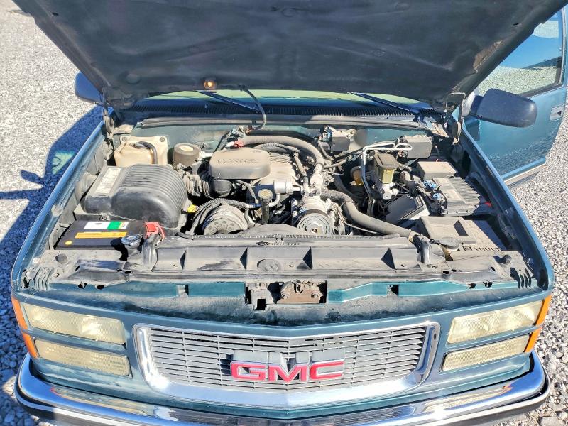 71430956 :رقم المزاد ، 3GKGK26J9VG500489 vin ، 1997 Gmc Suburban مزاد بيع