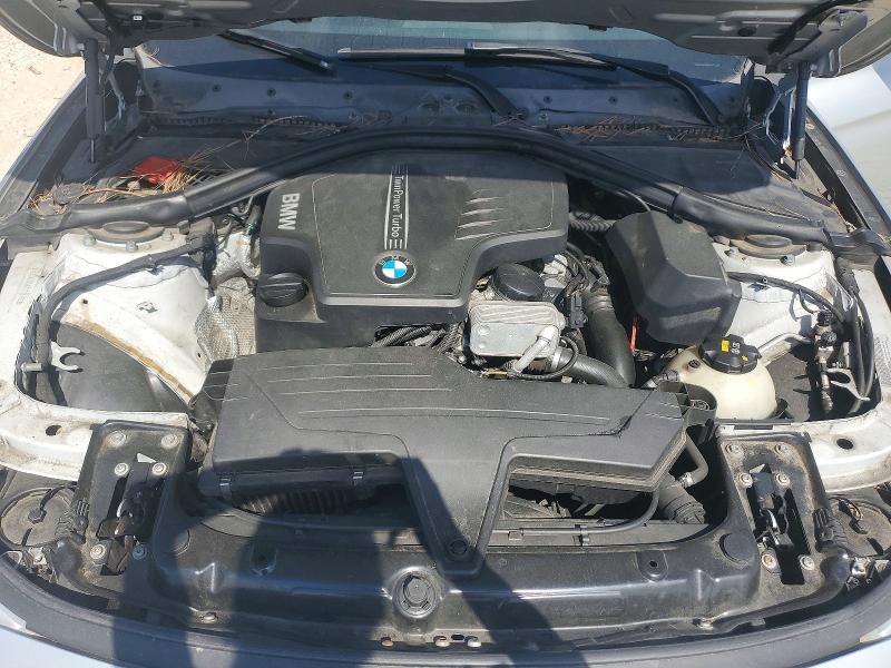 70930626 :رقم المزاد ، WBA8E1G58GNT35450 vin ، 2016 Bmw 320 مزاد بيع