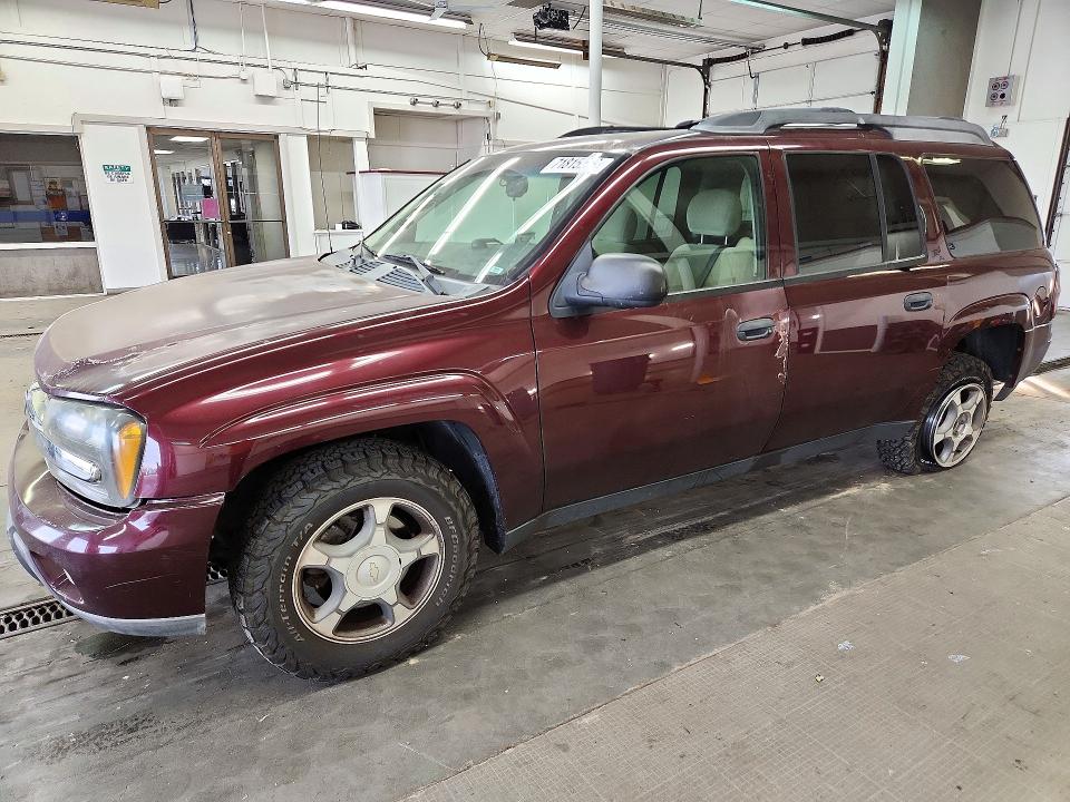 71815286 :رقم المزاد ، 1GNET16S266102151 vin ، 2006 Chevrolet Trailblazer مزاد بيع