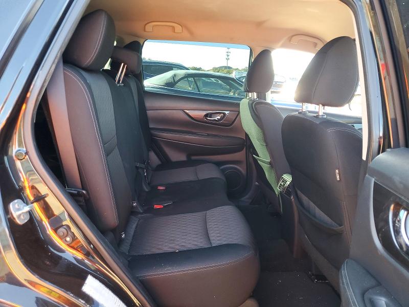 68847646 :رقم المزاد ، KNMAT2MV1HP513404 vin ، 2017 Nissan Rogue مزاد بيع