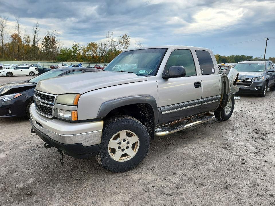 Auction sale of the 2006 Chevrolet Silverado, vin: 2GCEK19B761334842, lot number: 72375596