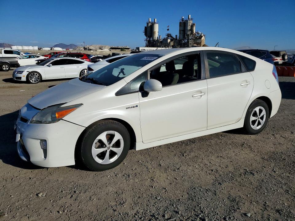 2012 Toyota Prius მანქანა იყიდება აუქციონზე, vin: JTDKN3DU7C5511723, აუქციონის ნომერი: 72430666