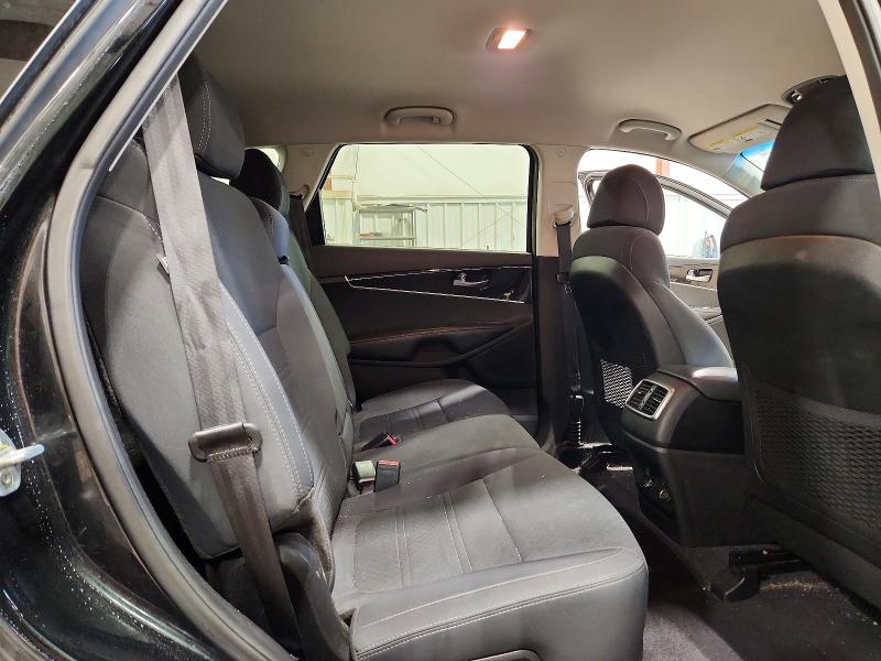 Продажа на аукционе авто 2017 Kia Sorento, vin: 5XYPGDA31HG263808, номер лота: 71300976