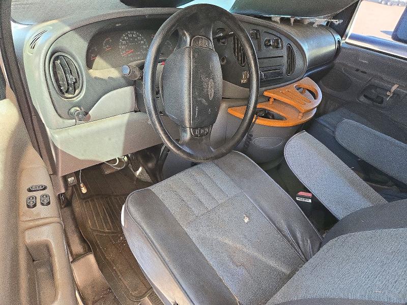 69610496 :رقم المزاد ، 1FDXE40S1WHA20868 vin ، 1998 Ford Econoline مزاد بيع