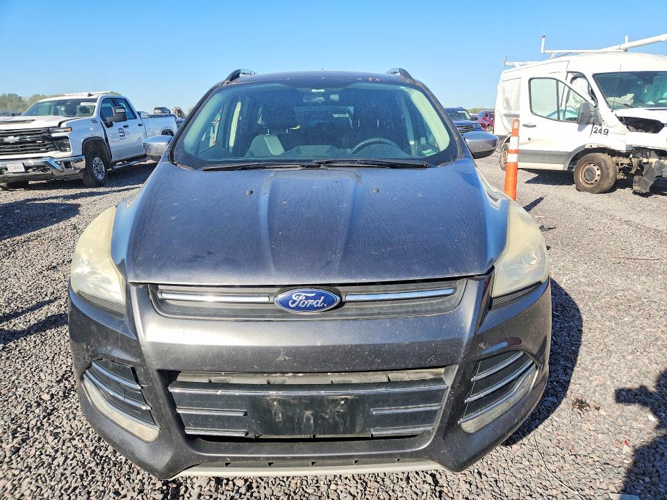 2015 Ford Escape მანქანა იყიდება აუქციონზე, vin: 1FMCU0GX8FUC34355, აუქციონის ნომერი: 71990646