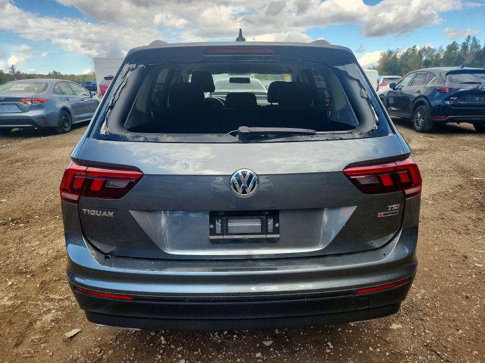 2018 Volkswagen Tiguan მანქანა იყიდება აუქციონზე, vin: 3VV0B7AX9JM116358, აუქციონის ნომერი: 71634046