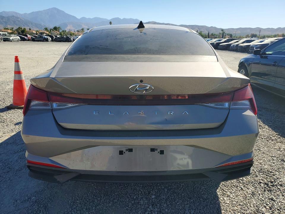 Продажа на аукционе авто 2021 Hyundai Elantra, vin: KMHLM4AG1MU156532, номер лота: 71407126