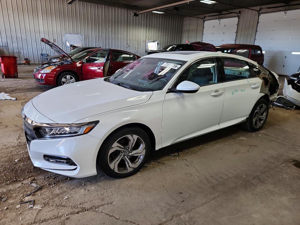 Auction sale of the 2020 Honda Accord, vin: 1HGCV1F44LA115800, lot number: 71617556