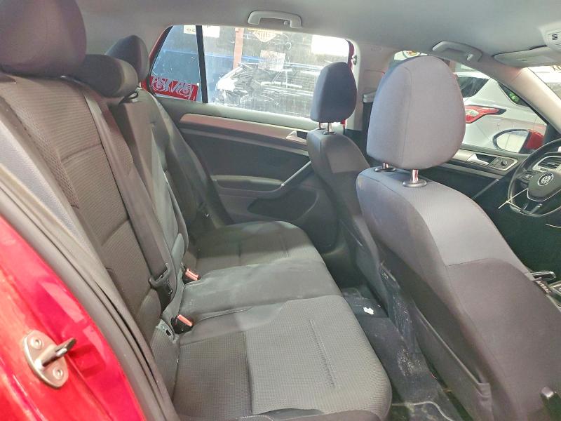 72181906 :رقم المزاد ، 3VW217AU3GM032168 vin ، 2016 Volkswagen Golf مزاد بيع