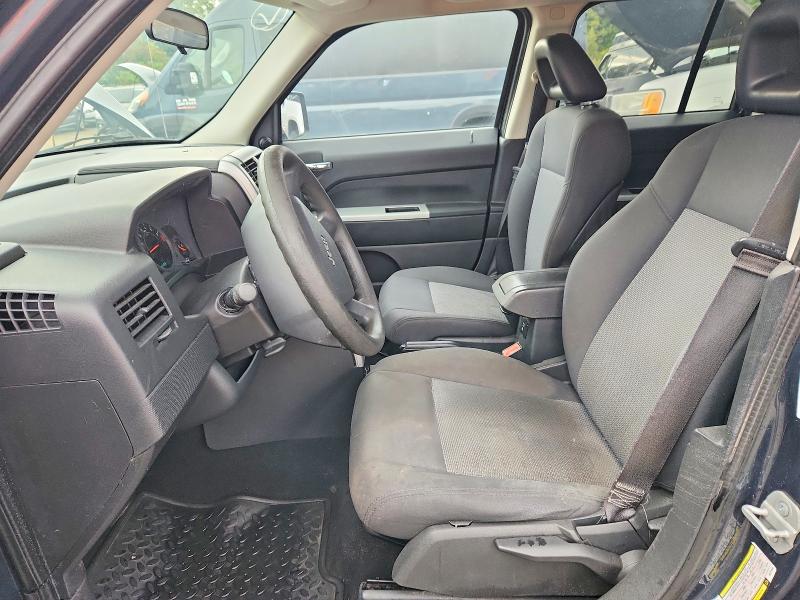 2008 Jeep Patriot მანქანა იყიდება აუქციონზე, vin: 1J8FT28WX8D721848, აუქციონის ნომერი: 70894856