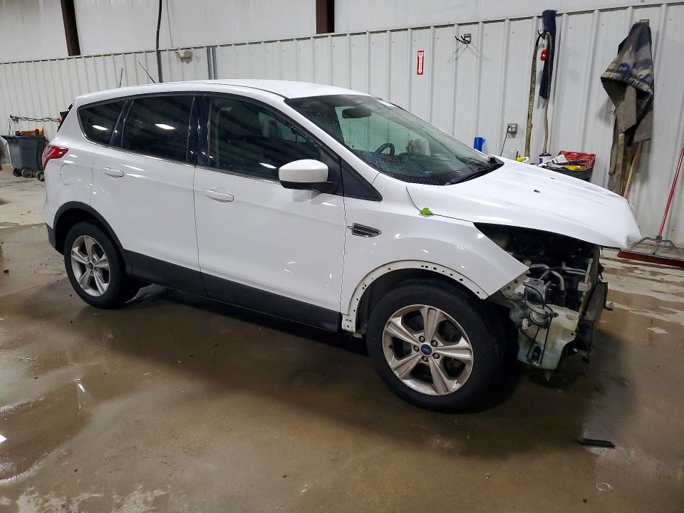 2014 Ford Escape მანქანა იყიდება აუქციონზე, vin: 1FMCU9GX8EUA82905, აუქციონის ნომერი: 71260676