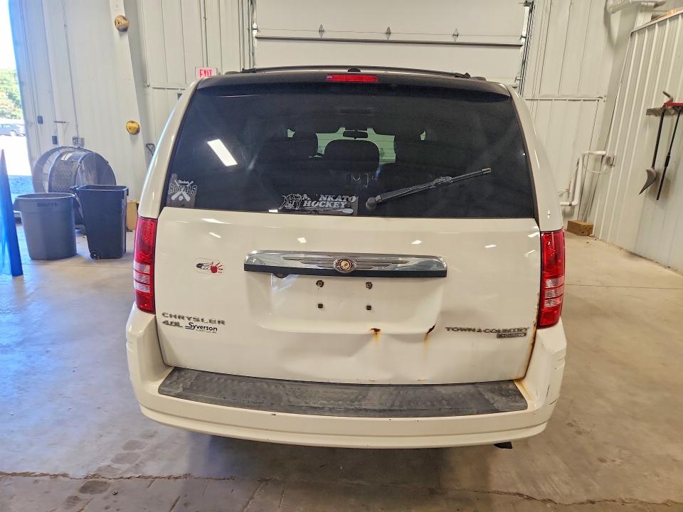 Продажа на аукционе авто 2009 Chrysler Town & Country, vin: 2A8HR54XX9R654089, номер лота: 71393176