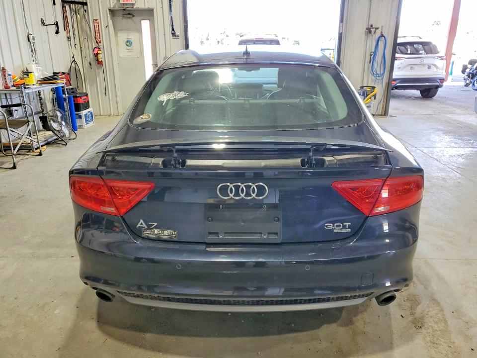 Продажа на аукционе авто 2014 Audi A7, vin: WAU2GAFC4EN143875, номер лота: 70875016