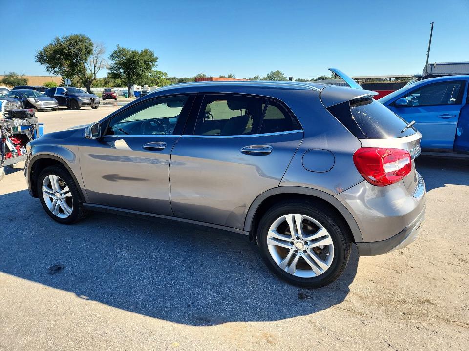 2016 Mercedes-benz Gla მანქანა იყიდება აუქციონზე, vin: WDCTG4GB8GJ233906, აუქციონის ნომერი: 72379006