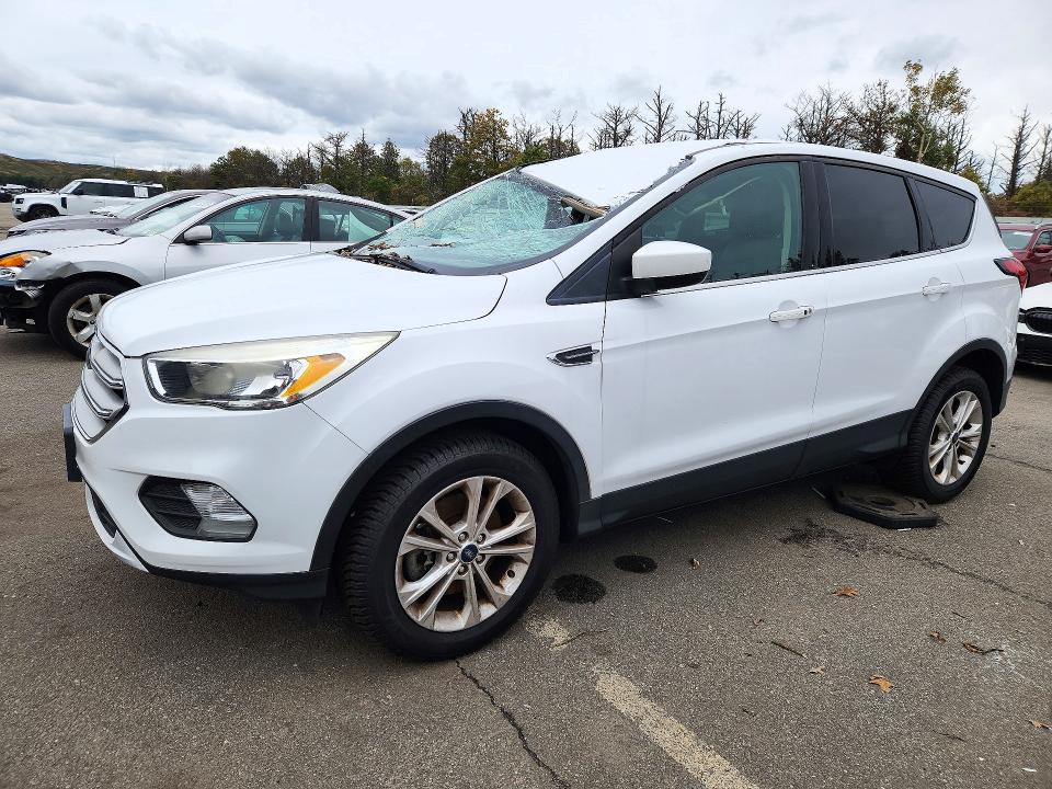Продаж на аукціоні авто 2019 Ford Escape, vin: 1FMCU9GD9KUB91438, номер лоту: 72727926