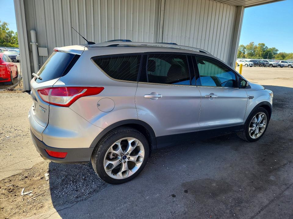 Продажа на аукционе авто 2016 Ford Escape, vin: 1FMCU0J95GUA74981, номер лота: 71778876