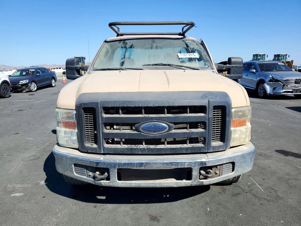 71673916 :رقم المزاد ، 1FTNF20508EB15675 vin ، 2008 Ford F250 مزاد بيع