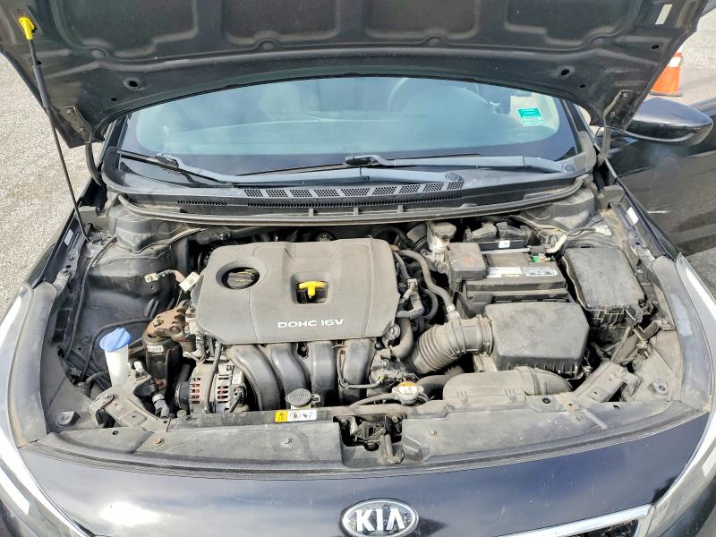 2018 Kia Forte მანქანა იყიდება აუქციონზე, vin: 3KPFK4A79JE268741, აუქციონის ნომერი: 71490146