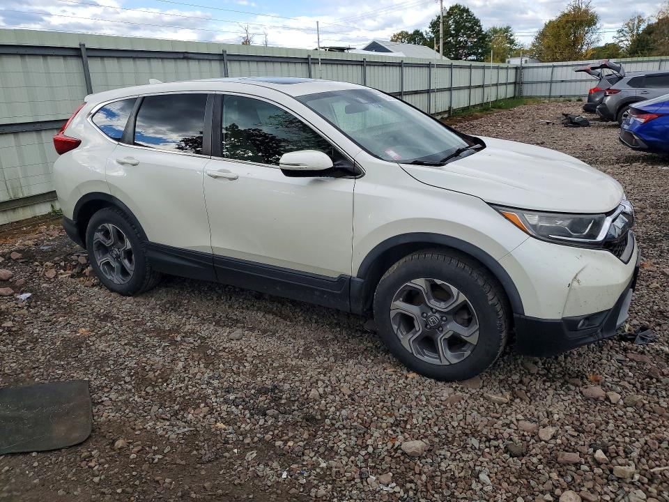 71601356 :رقم المزاد ، 5J6RW2H55HL022386 vin ، 2017 Honda Cr-v مزاد بيع