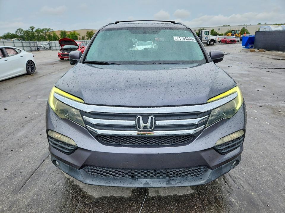 2017 Honda Pilot მანქანა იყიდება აუქციონზე, vin: 5FNYF5H58HB006737, აუქციონის ნომერი: 71764046