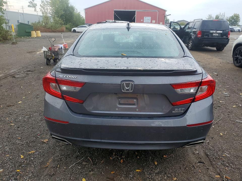 Продажа на аукционе авто 2018 Honda Accord, vin: 1HGCV2F93JA801471, номер лота: 70913006