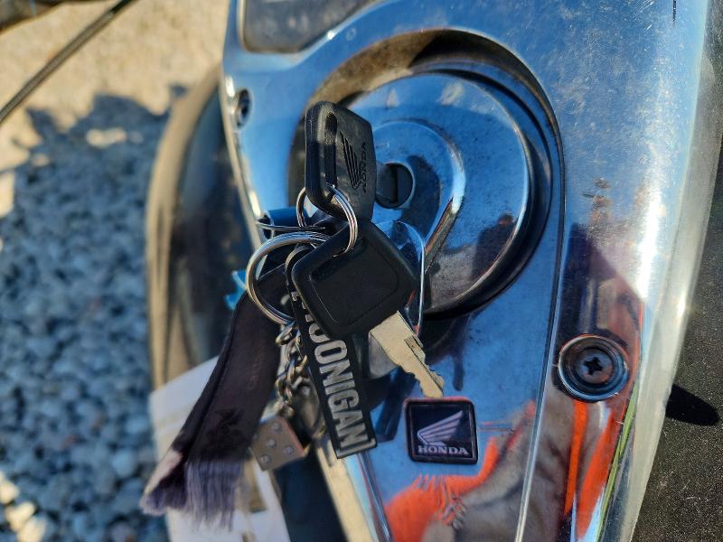 71881126 :رقم المزاد ، 1HFSC52013A008848 vin ، 2003 Honda Vt1300 مزاد بيع