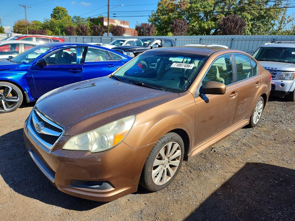 2011 Subaru Legacy მანქანა იყიდება აუქციონზე, vin: 4S3BMBK64B3210533, აუქციონის ნომერი: 71007486