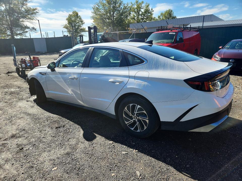 Продажа на аукционе авто 2026 Hyundai Sonata Hybrid, vin: KMHL24JJ4TA142514, номер лота: 70971286