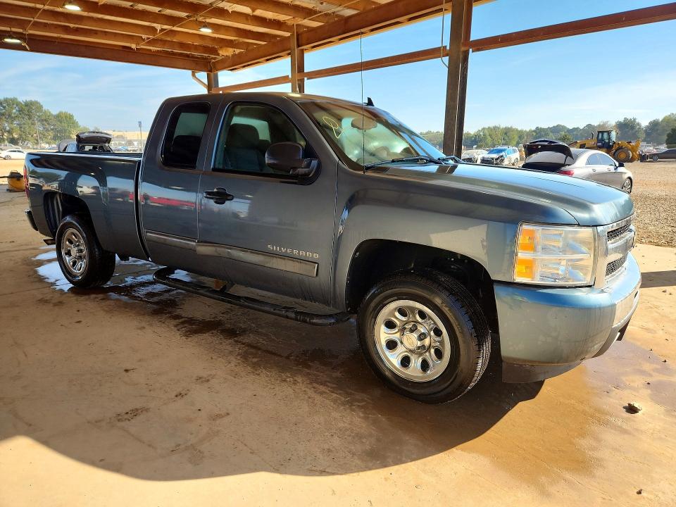 Продаж на аукціоні авто 2011 Chevrolet Silverado, vin: 1GCRCREA1BZ440845, номер лоту: 71623686