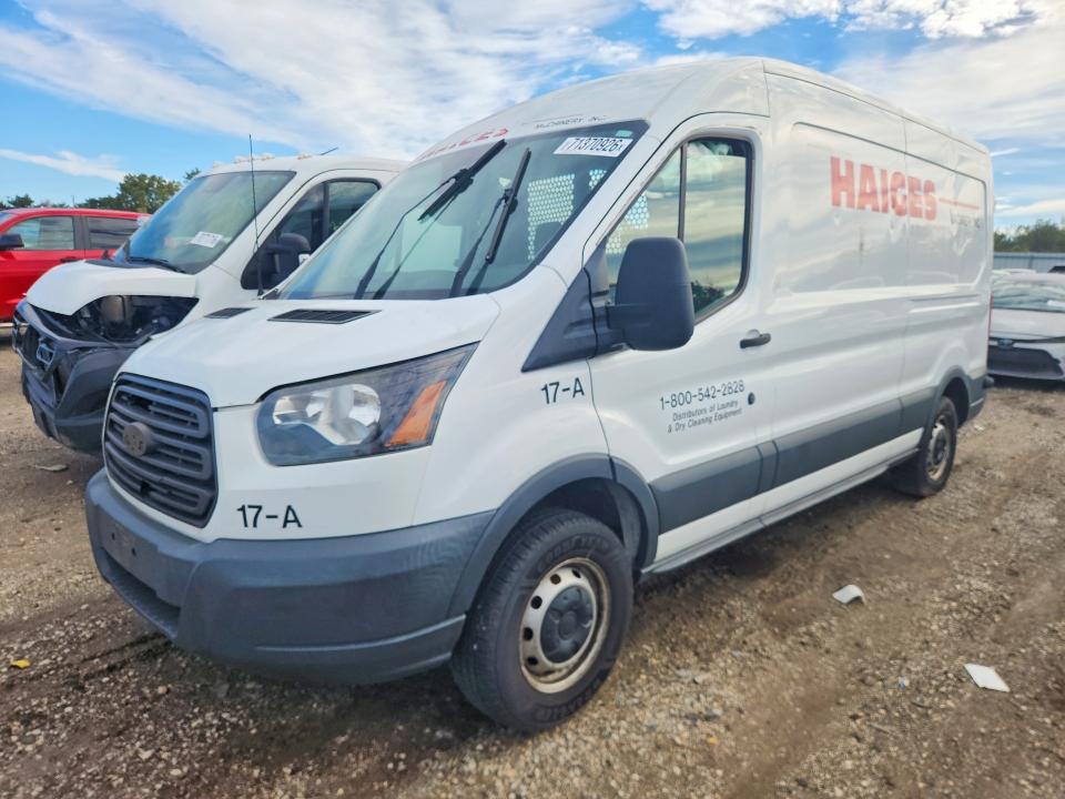 71370926 :رقم المزاد ، 1FTYE2CM6HKB37247 vin ، 2017 Ford Transit مزاد بيع
