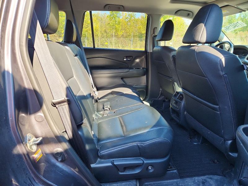 Auction sale of the 2017 Honda Pilot, vin: 5FNYF6H72HB027204, lot number: 71943166