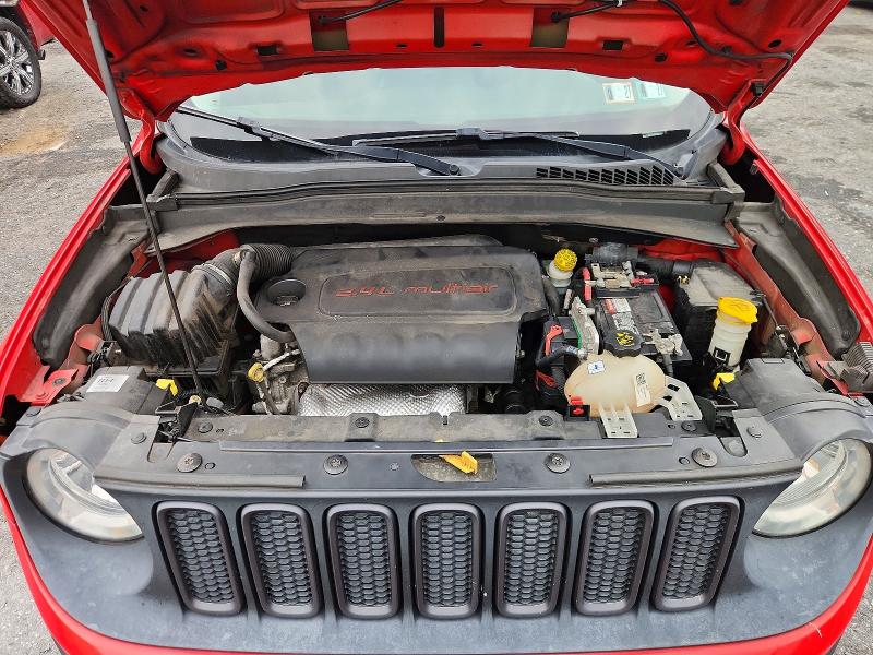 2015 Jeep Renegade მანქანა იყიდება აუქციონზე, vin: ZACCJBCT0FPB65437, აუქციონის ნომერი: 70331296
