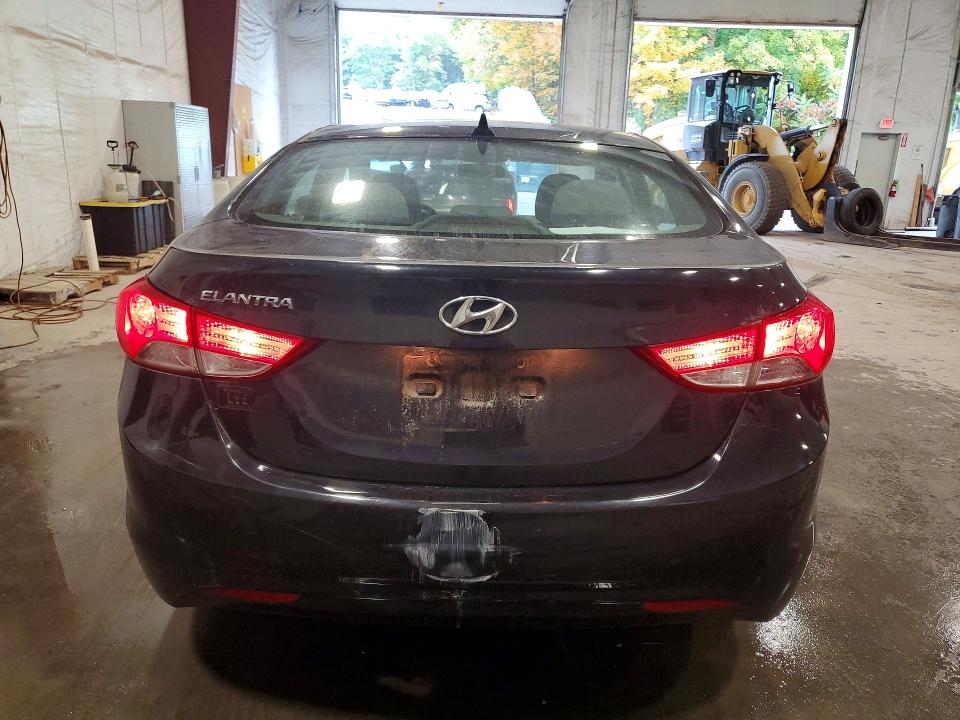 2013 Hyundai Elantra მანქანა იყიდება აუქციონზე, vin: 5NPDH4AE4DH454109, აუქციონის ნომერი: 70948966
