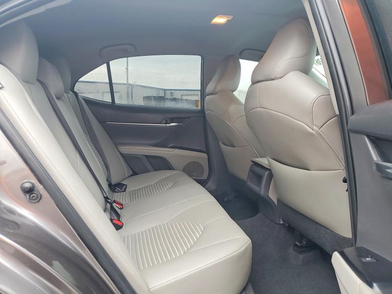 2019 Toyota Camry მანქანა იყიდება აუქციონზე, vin: 4T1B11HK7KU806975, აუქციონის ნომერი: 71577876