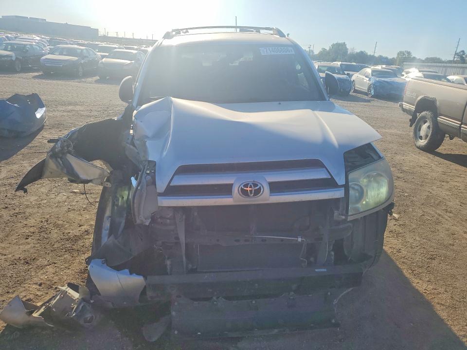 2004 Toyota 4runner მანქანა იყიდება აუქციონზე, vin: JTEBU14R648011552, აუქციონის ნომერი: 71406806