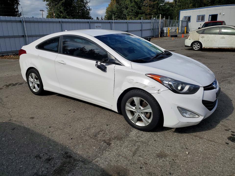 2013 Hyundai Elantra Coupe მანქანა იყიდება აუქციონზე, vin: KMHDH6AE0DU008827, აუქციონის ნომერი: 71679586
