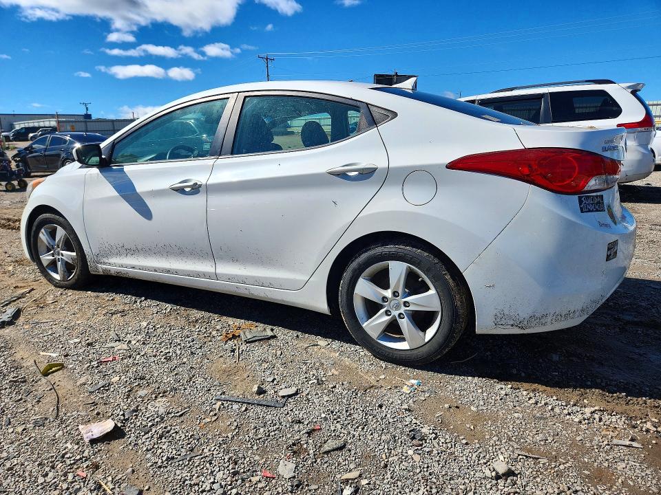 2013 Hyundai Elantra მანქანა იყიდება აუქციონზე, vin: 5NPDH4AE0DH453717, აუქციონის ნომერი: 72045566