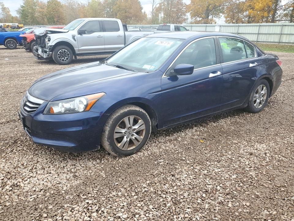 2011 Honda Accord მანქანა იყიდება აუქციონზე, vin: 1HGCP2F49BA152663, აუქციონის ნომერი: 72967076