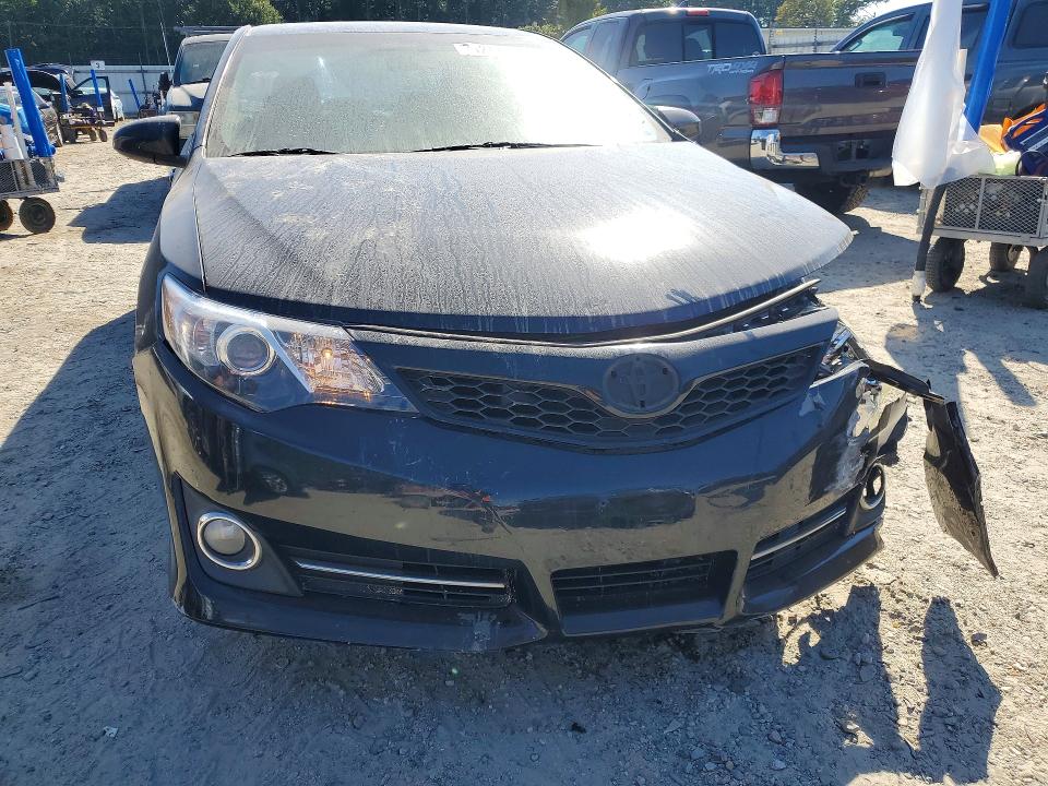 2014 Toyota Camry მანქანა იყიდება აუქციონზე, vin: 4T1BF1FK2EU345435, აუქციონის ნომერი: 71277546