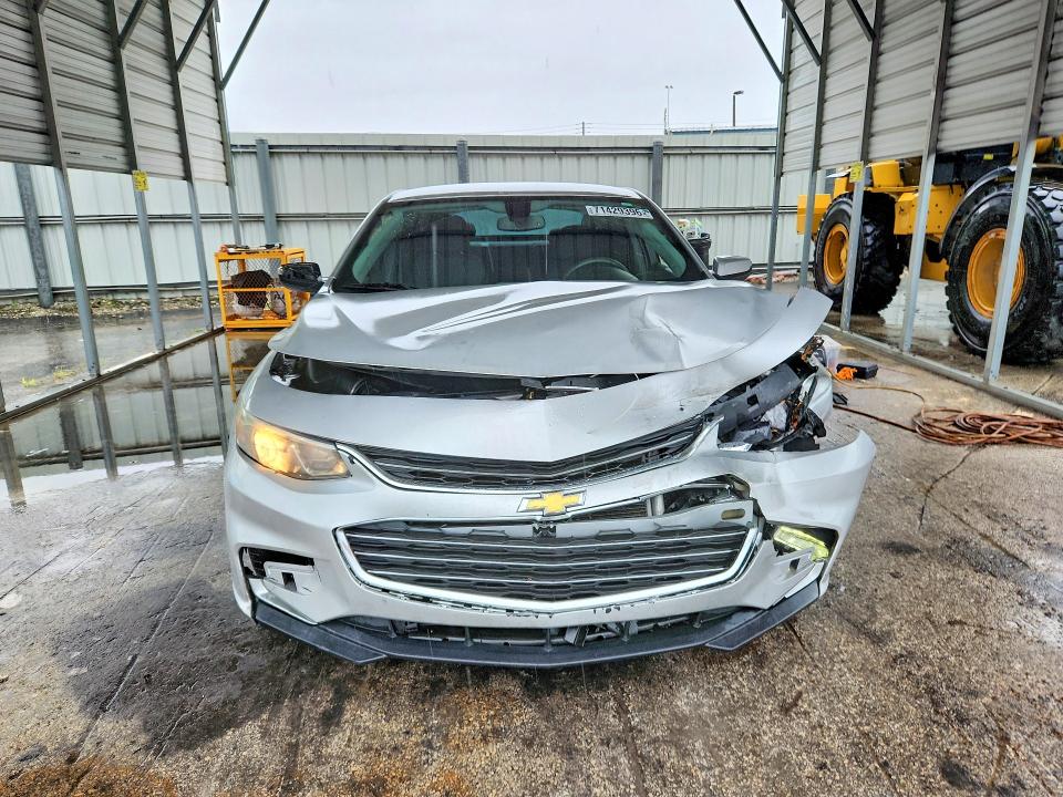 71429396 :رقم المزاد ، 1G1ZE5ST6HF200895 vin ، 2017 Chevrolet Malibu مزاد بيع