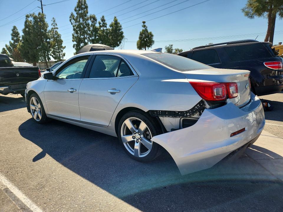 71496986 :رقم المزاد ، 1G11G5SX6FF135702 vin ، 2015 Chevrolet Malibu مزاد بيع