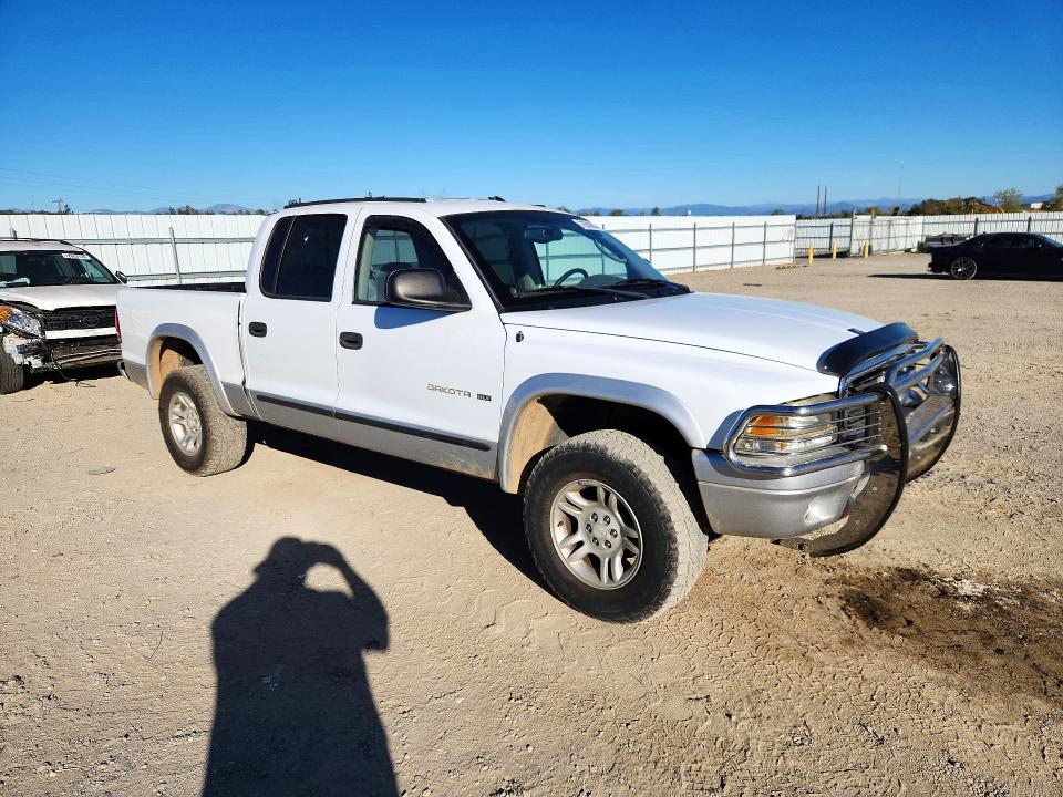 72600856 :رقم المزاد ، 1B7HG48N22S684675 vin ، 2002 Dodge Dakota مزاد بيع