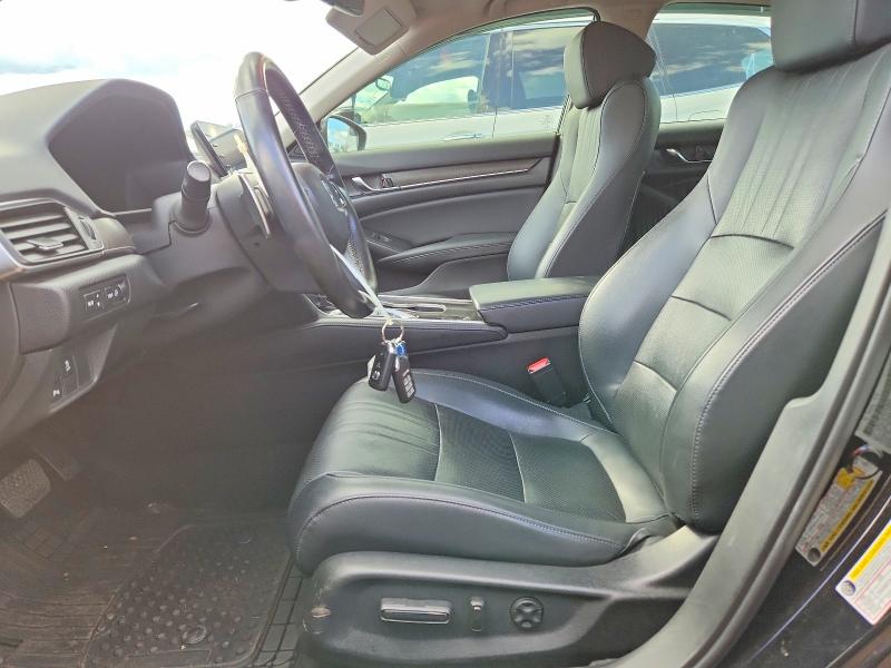 71623096 :رقم المزاد ، 1HGCV2F99JA004920 vin ، 2018 Honda Accord مزاد بيع