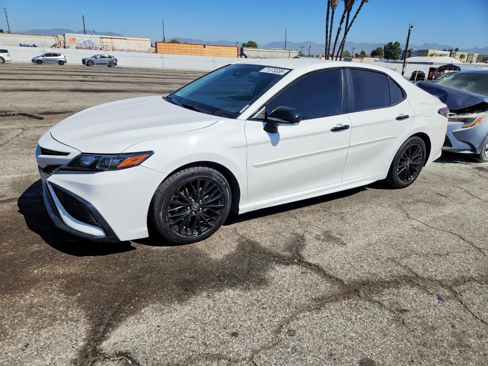 Aukcja sprzedaży 2022 Toyota Camry, vin: 4T1G11AK5NU022198, numer aukcji: 71373336